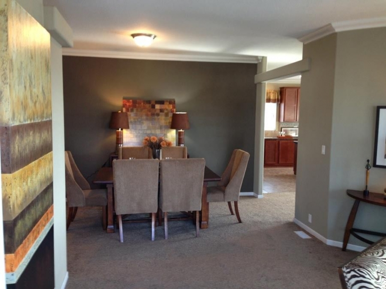 Champion (Lindsay, CA) 3 Bedroom Manufactured Home Yosemite 7684T for